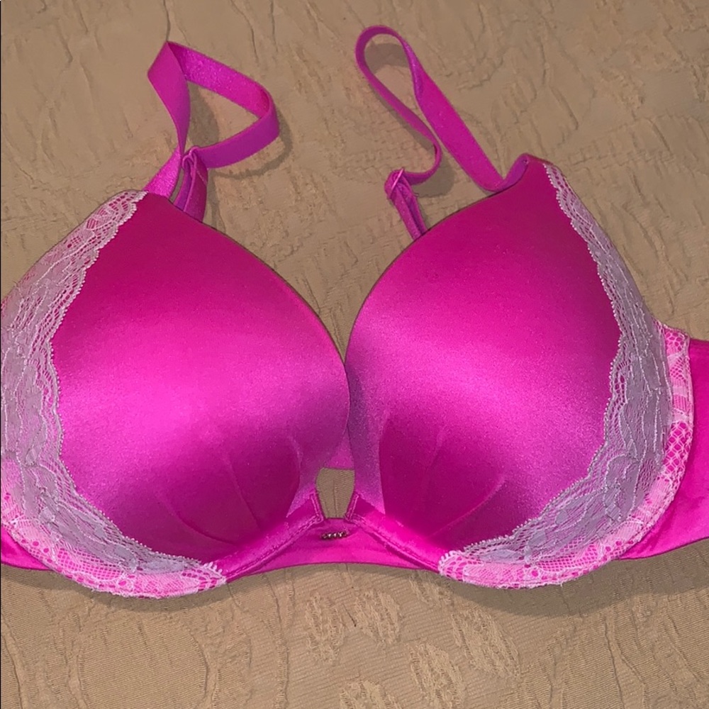 VS PINK BRA 34D